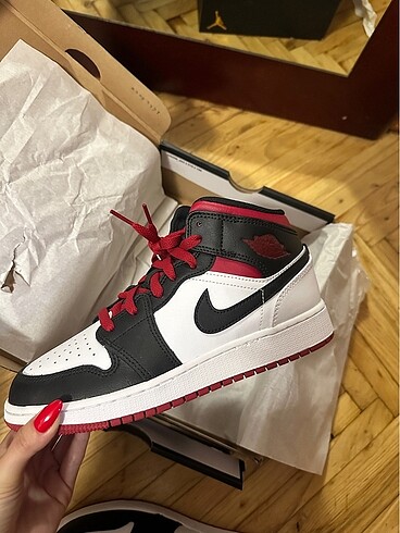 37,5 Beden Air jordan 1 mid