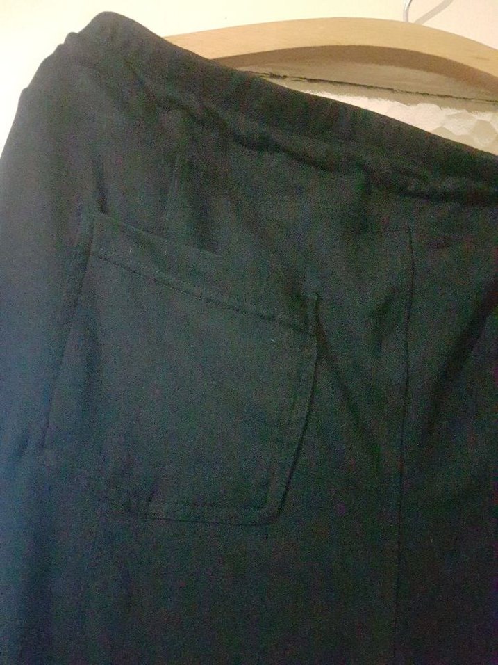 Siyah Spor Tarzı Fermuarlı Kadın Pantolon - Görsel 3