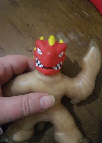 Kahverengi Kafa Detaylı Aksiyon Figürü - Görsel 2