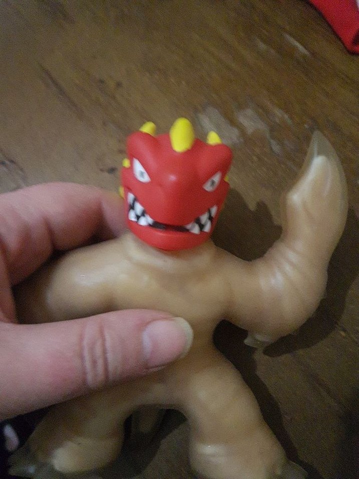 Kahverengi Kafa Detaylı Aksiyon Figürü - Görsel 2