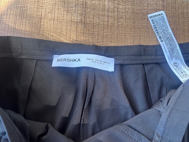xs Beden Bershka kadın pantolon