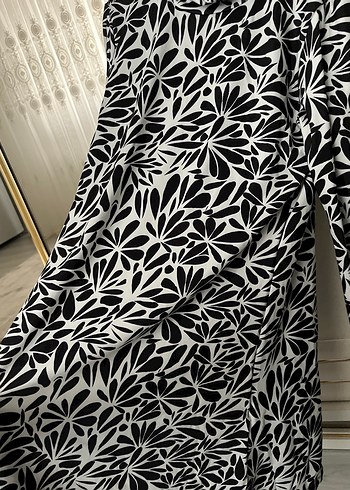 Siyah-Beyaz Desenli haşemaTunik - Görsel 3