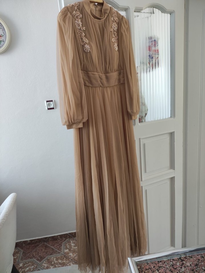 Bej İşlemeli Uzun Kollu Bohem Abiye Elbise - Görsel 4