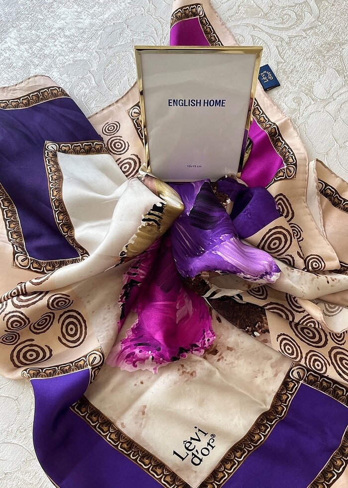 Levi dor eşarp - Görsel 3