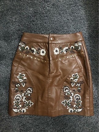 Stradivarius mini etek