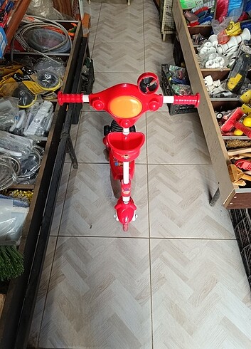 Scooter Cool Wheels 50kg Taşıma Kapasiteli Stil 3 Tekerlekli - Görsel 7