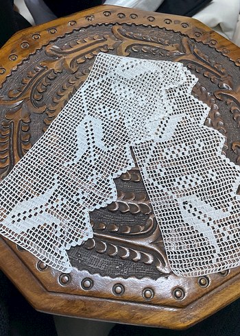 El İşi Beyaz Dantel Kenarlık - Görsel 2