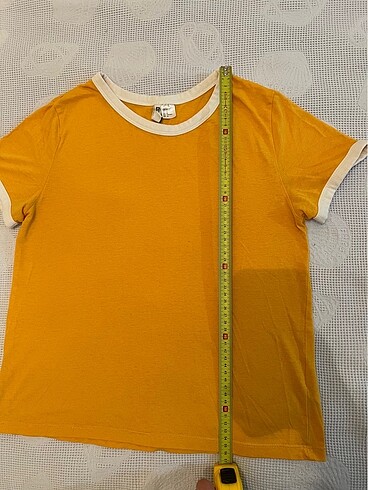 m Beden H&M Sarı Kadın Kısa Kollu T-Shirt