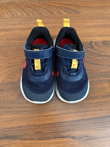 Nike çocuk spor ayakkabı