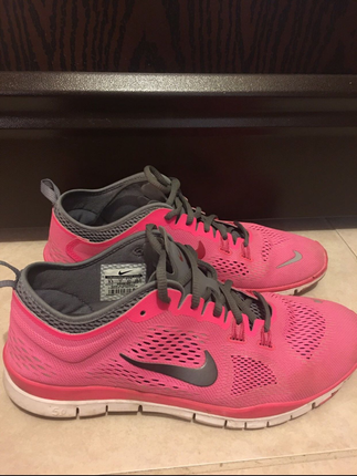 Nike Ayakkabı
