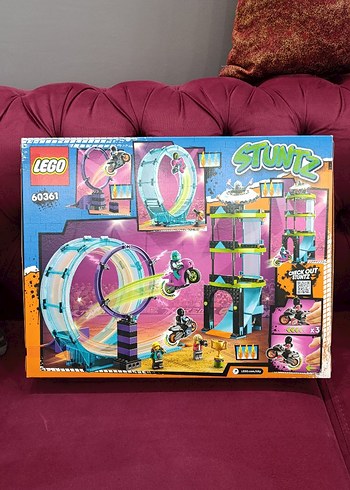 Diğer LEGO City Stuntz 60361 Motor Gösterisi Seti