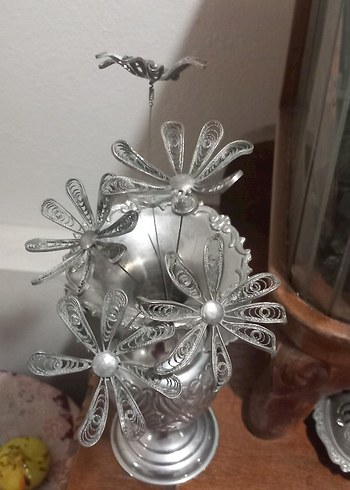 yoğun gümüş kaplı prinç vazo ve 5 ad telkari çicek - Görsel 8