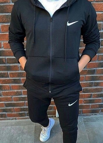 Nike kapşonlu Ceket ve Eşofman