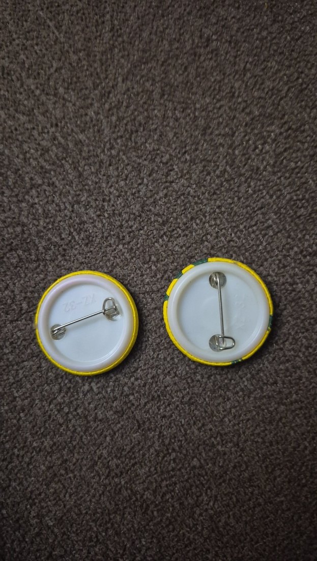 Sarı Pop Kültür çocuk Rozetleri - Görsel 2