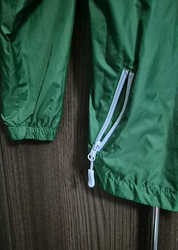 9 Yaş Beden Parlak Yeşil Fermuarlı Erkek Çocuk Ceketi