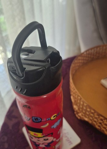 Çocuklar İçin Renkli Kırmızı çelik Termos Matara - Görsel 2