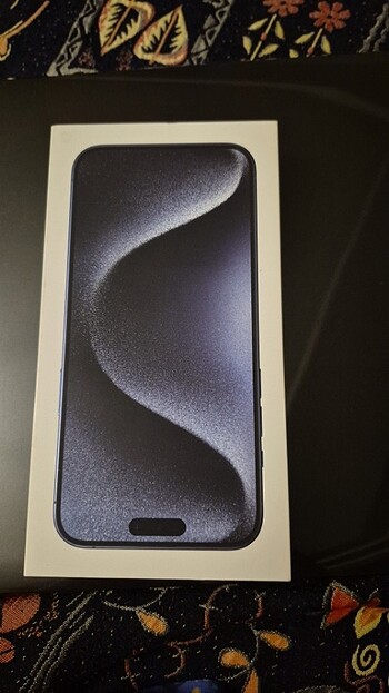 Boş kutu_ ı Phone 15 in