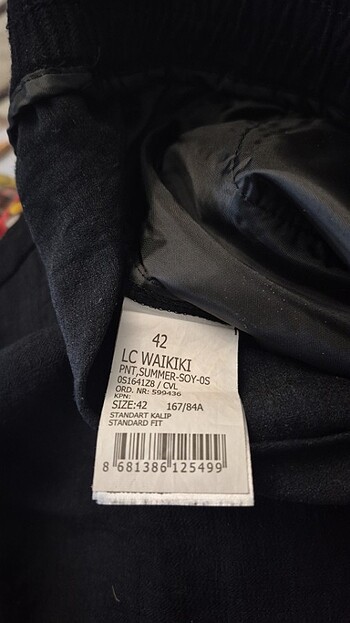 42 Beden siyah Renk Lcw 42 beden pantolon