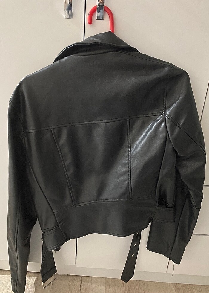 Bershka Deri Ceket - Görsel 3