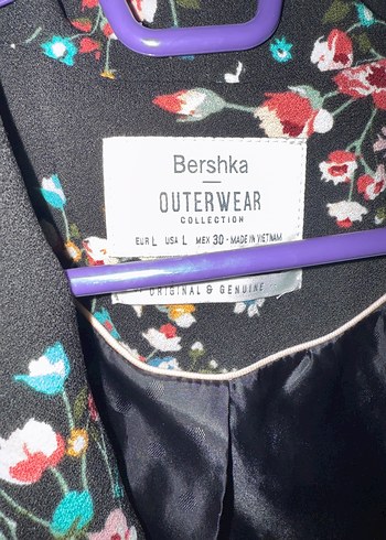 Çiçek Desenli Bershka Siyah Kadın Blazer - Görsel 2