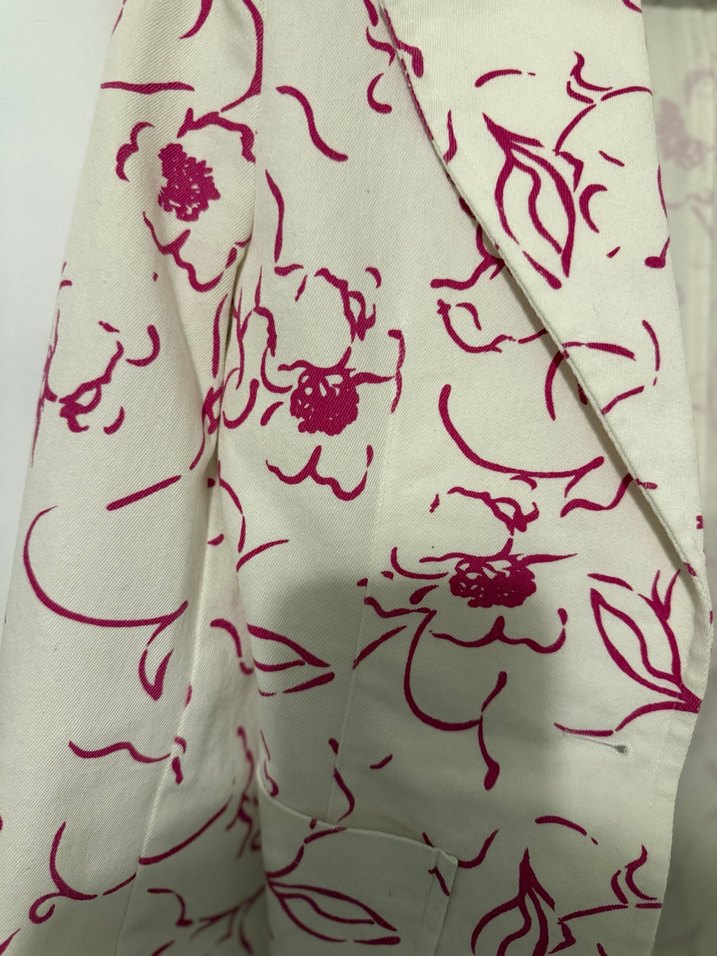 Çiçek Desenli Beyaz Kadın Blazer Ceket - Görsel 2