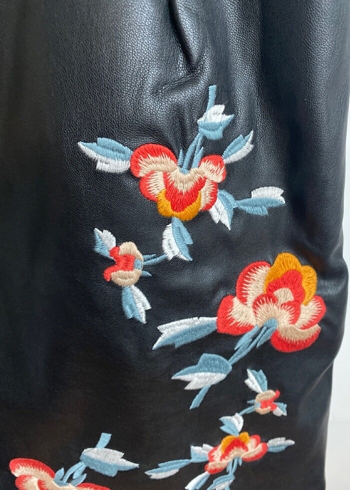 Deri Mini Etek - Görsel 2