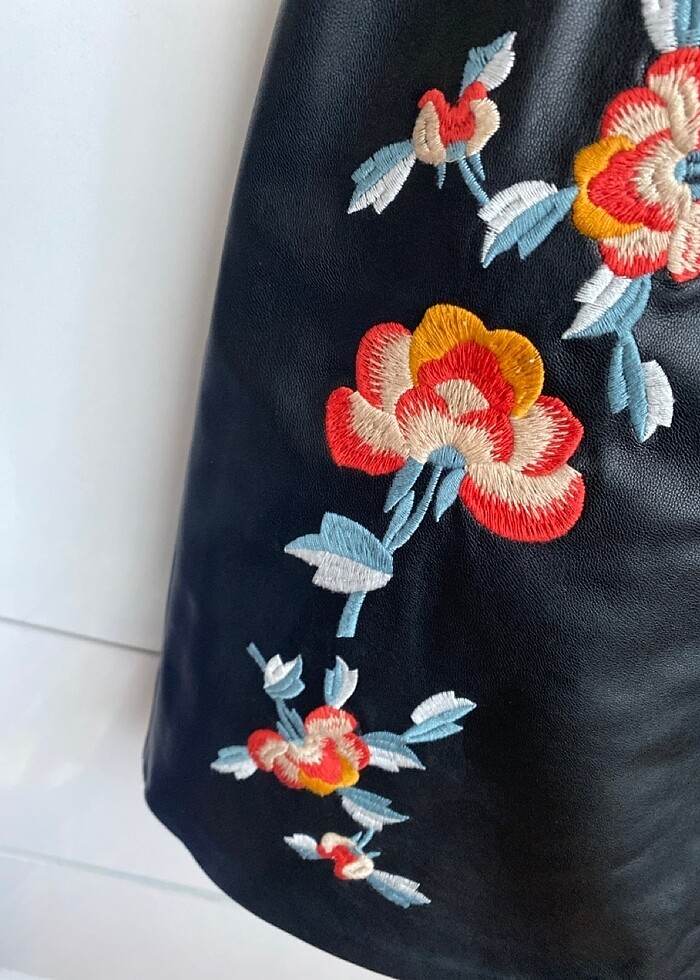 Deri Mini Etek - Görsel 5