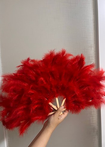 Accessorize Kırmızı Tüylü Püsküllü Yelpaze