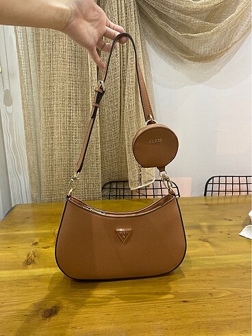 Orijinal Guess Taba Kol Çantası
