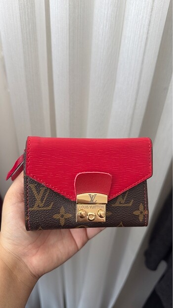 Louis Vuitton Cüzdan