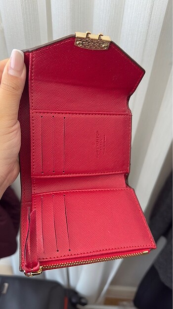 Beden kırmızı Renk Louis Vuitton Cüzdan