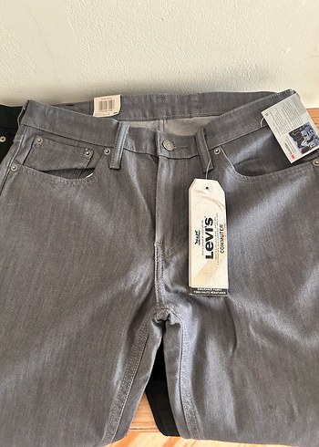 Levis Gri Denim Jean