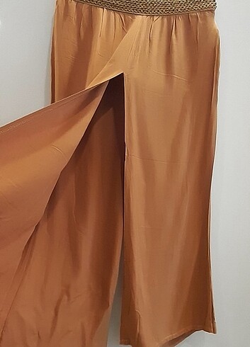 Diğer G.N.C. Pile Detayli Pantolon