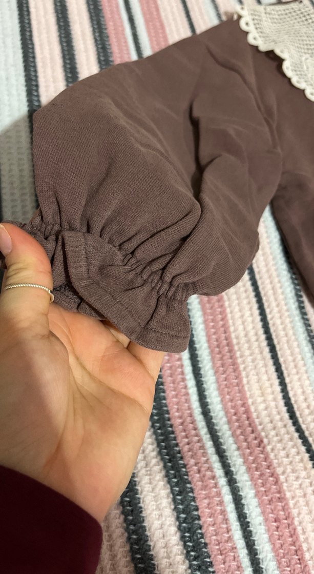 Dantel Yakalı Kahverengi Kız çocuk Takımı - Görsel 2