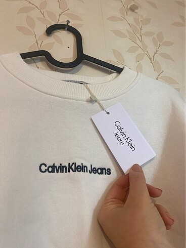 Calvin Klein Calvin Klein crop sweat