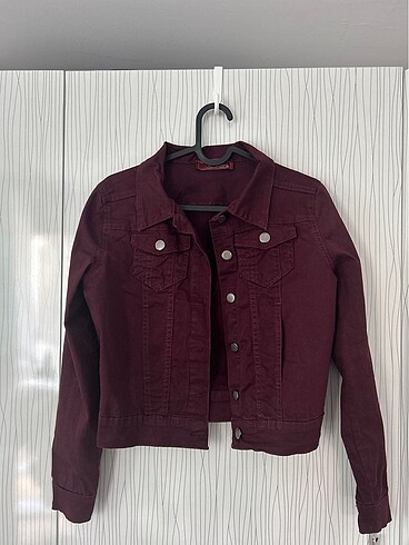 Kısa bordo ceket