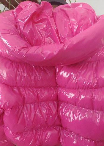 Parlak Pembe Kadın Kışlık Mont - Görsel 3