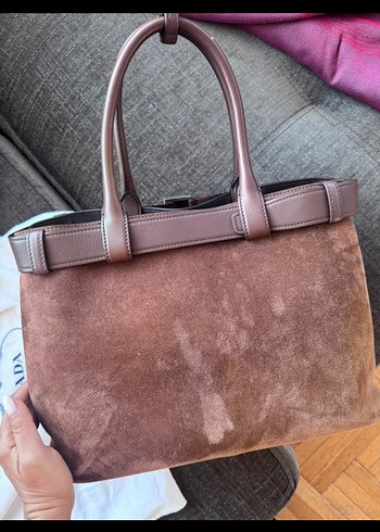 Prada Kahverengi Süet Kemerli Kadın Çanta - Görsel 6