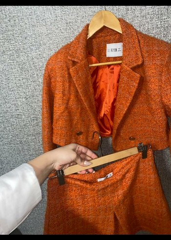 Kısa Kesim Parlak Turuncu Kadın Blazer - Görsel 2