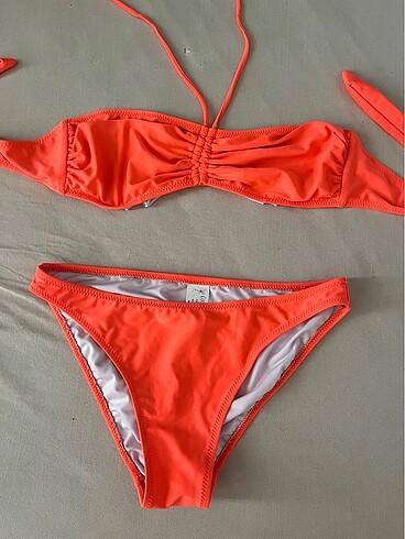 Alt üst bikini takım