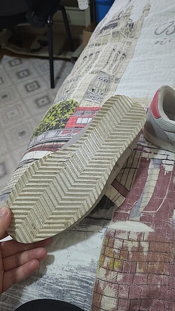 39 Beden Kinetix spor ayakkabı