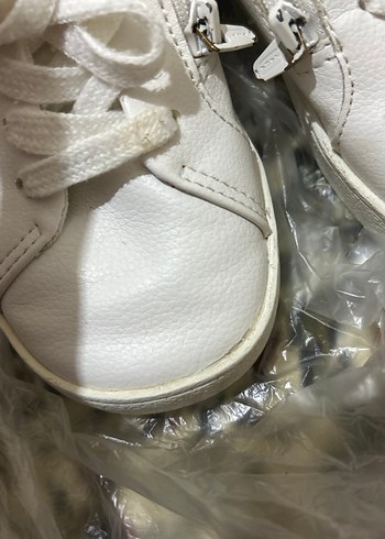 Kız Çocuk Beyaz Bağcıklı Spor Ayakkabı - Görsel 4