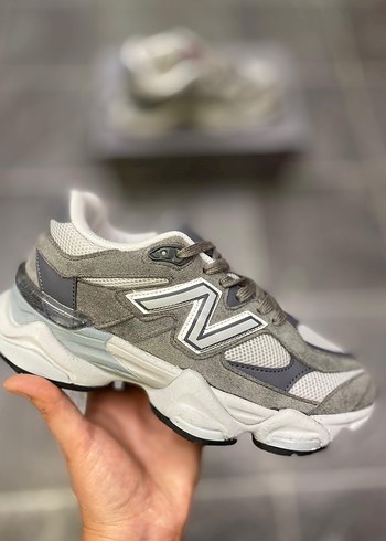 New Balance 40 numara özel satış