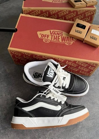 Vans 42