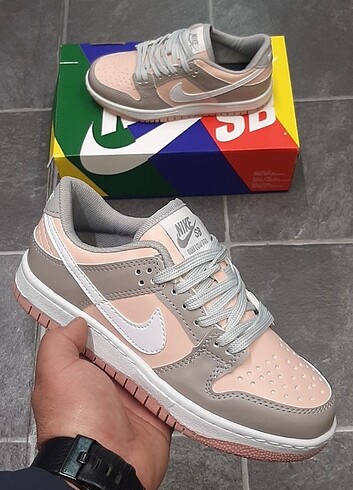 Nike Dunk Low-Fırsat Ürünü