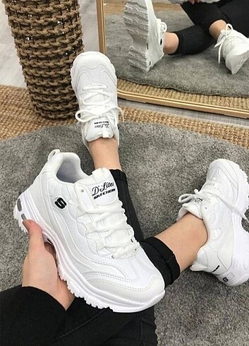 Skechers-White