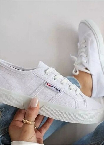 Superga-White