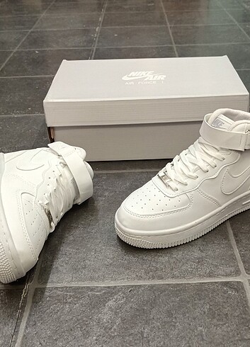 38 Beden beyaz Renk Nike Air Force 1 Bilekli