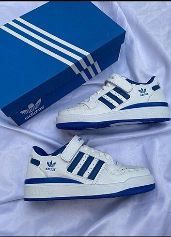 36 Beden beyaz Renk Adidas Low-Cırtlı..