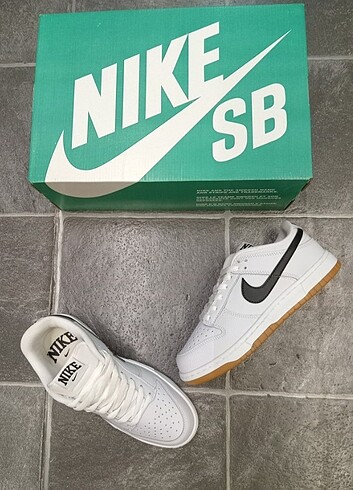 NİKE DUNK LOW-FIRSAT ÜRÜNÜ..